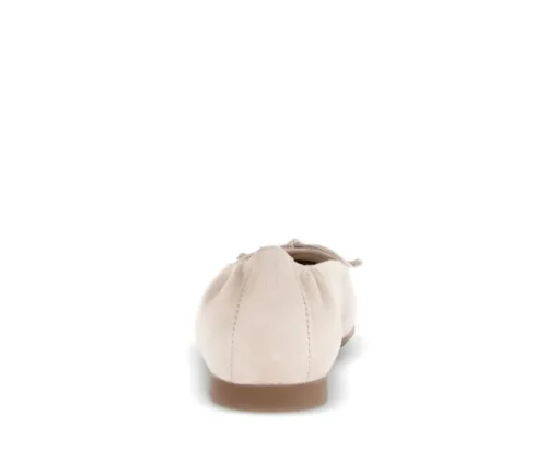 Elegante ballerina beige
