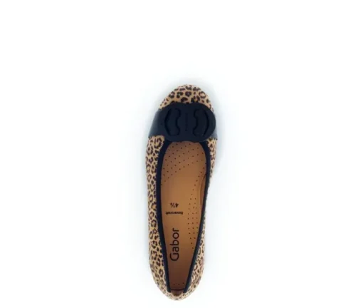 Elegante ballerina beige