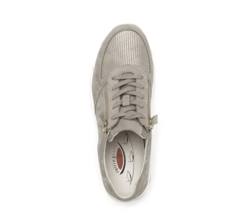 Lage sneaker beige