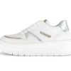 Lage sneaker crème