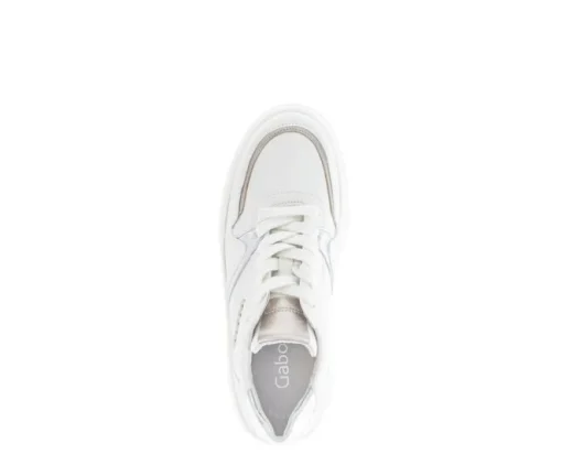 Lage sneaker crème