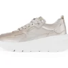Lage sneaker goud