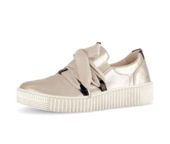 Lage sneaker goud