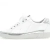Lage sneaker wit