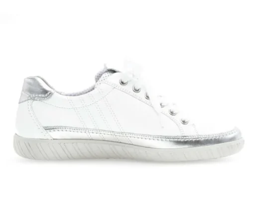 Lage sneaker wit