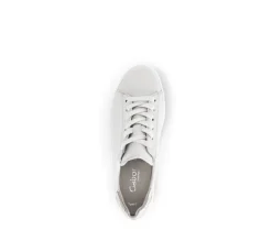 Lage sneaker wit