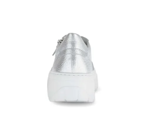 Lage sneaker zilver