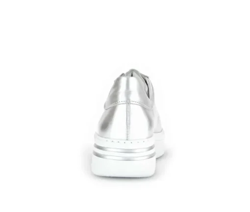 Lage sneaker zilver