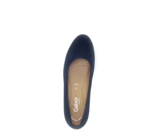Pump op plateauzool blauw