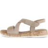 Sandal met riempjes beige