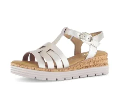 Sandal met riempjes goud