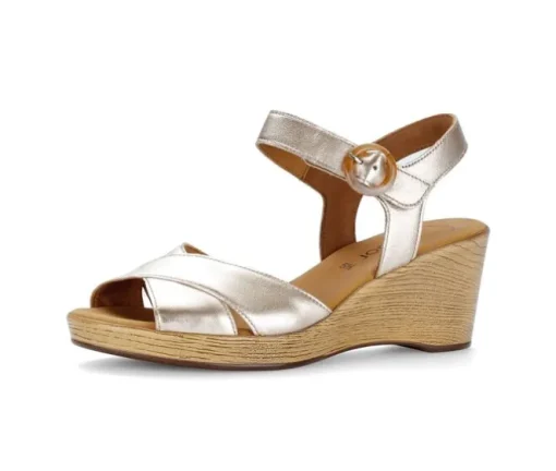 Sandal met riempjes goud