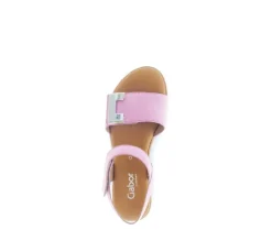 Sandal met riempjes roze