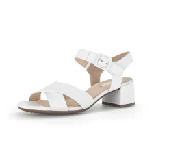 Sandal met riempjes wit