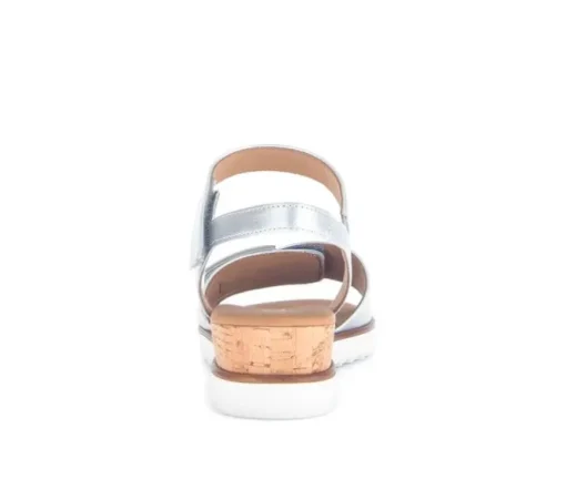 Sandal met riempjes zilver