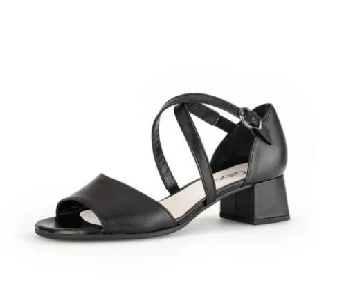 Sandal met riempjes zwart