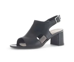 Sandal met riempjes zwart