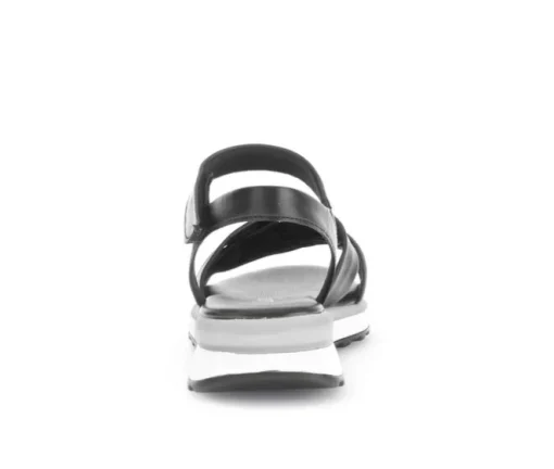 Sandal met riempjes zwart