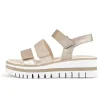 Sandale met plateauzool beige