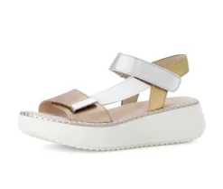 Sandale met plateauzool beige