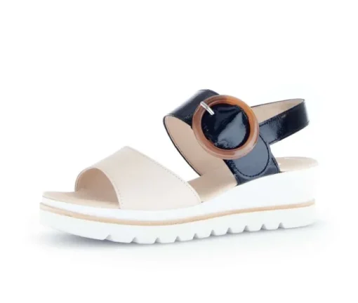 Sandale met plateauzool beige