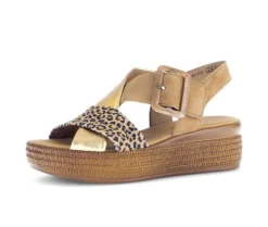 Sandale met plateauzool bruin