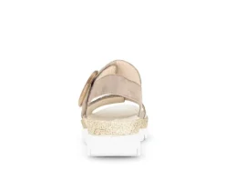 Sandale met plateauzool beige