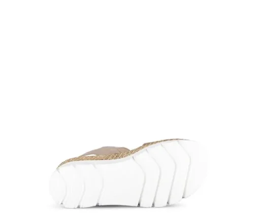 Sandale met plateauzool beige