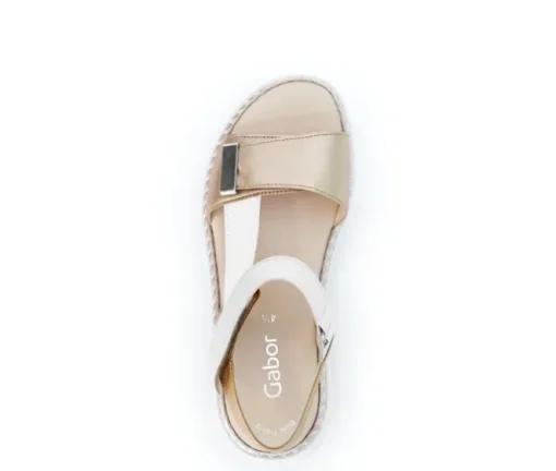 Sandale met plateauzool beige