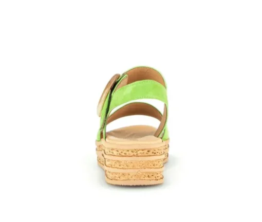 Sandale met plateauzool groen