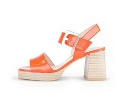Sandale met plateauzool oranje