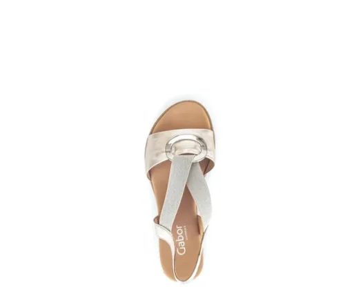 Sandaleno met sleehak goud