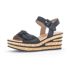 Sandaleno met sleehak zwart