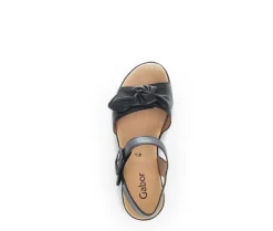 Sandaleno met sleehak zwart